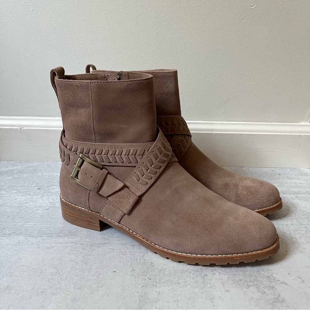 NEW Jack Rogers Suede Boots